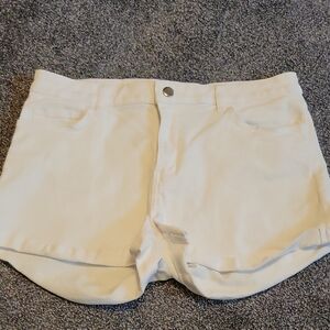 H&M Women's High Waist White Shorts